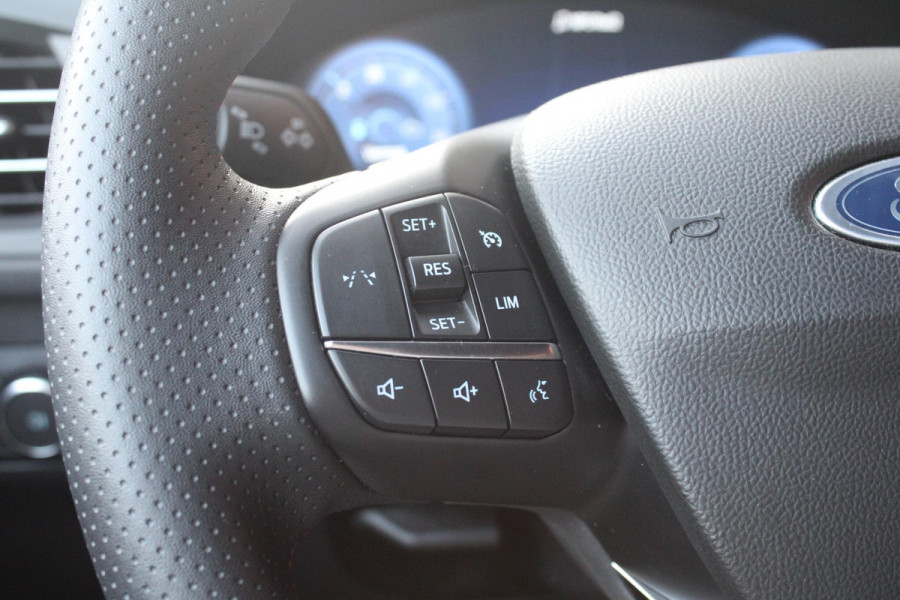 Ford Kuga 2.5 PHEV ST-Line | NL Auto! | Winter pack | Elektrisch Wegklapbare Trekhaak | Camera |