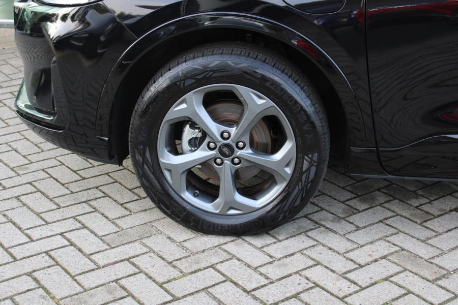 Ford Kuga 2.5 PHEV ST-Line | NL Auto! | Winter pack | Elektrisch Wegklapbare Trekhaak | Camera |
