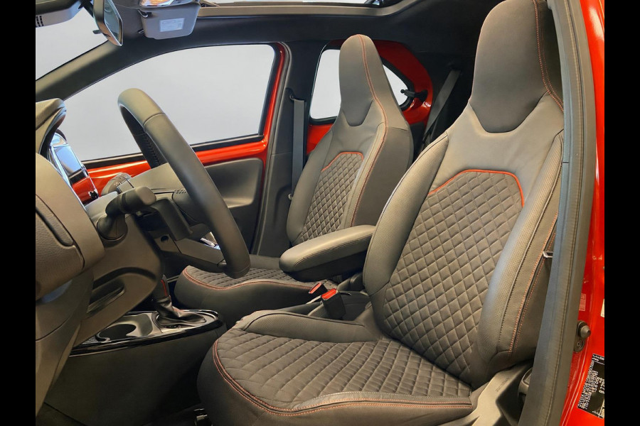 Toyota Aygo X 1.0 VVT-i S-AUTOMAAT CABRIO PREMIUM GARANTIE 2035! . CABRIO-DAK . JBL AUDIO . PARKEERSENSOREN VOOR & ACHTER . EN MEER…..