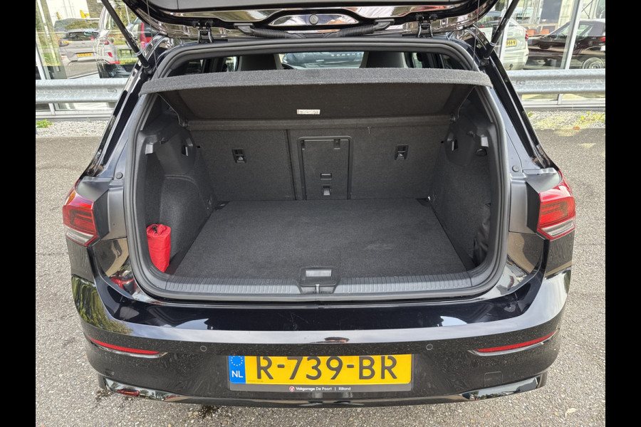 Volkswagen Golf 1.5 TSI R-Line | NL-auto | 1e Eig | BTW | LED | ACC | Camera | PDC | Sfeerverl.