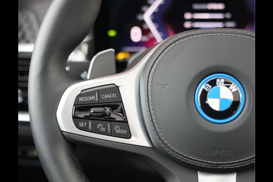 BMW X5 50e xDrive | Skylounge - Trekhaak - HUD