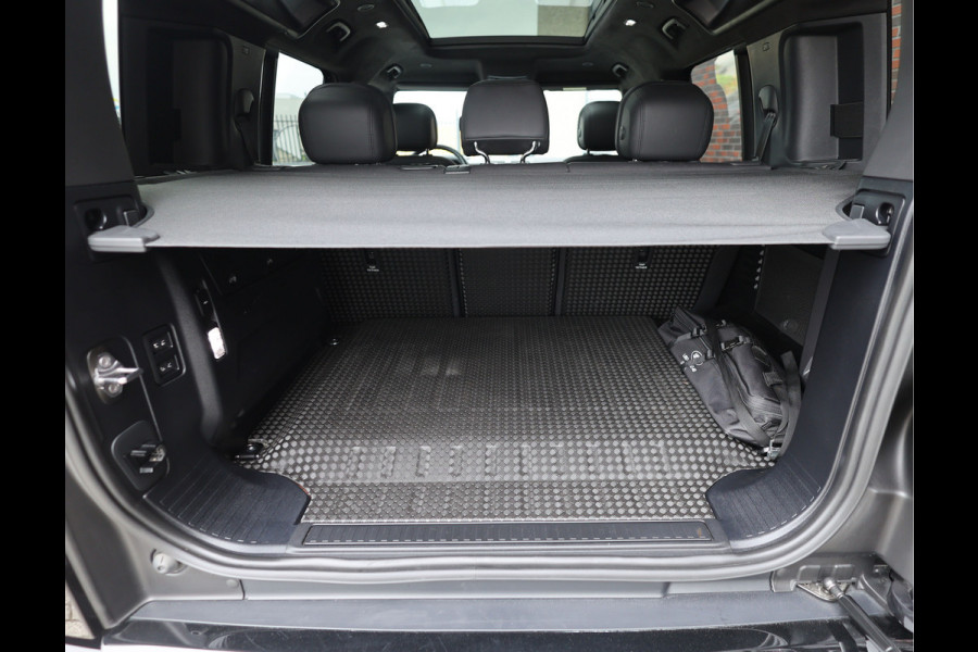 Land Rover Defender P300e X-Dynamic HSE | Trekhaak - HUD - Meridian