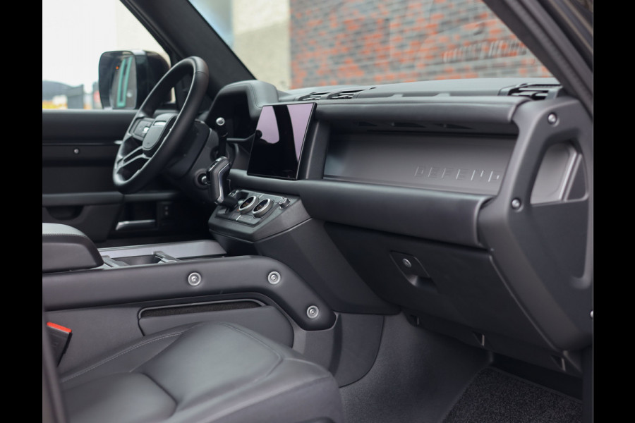 Land Rover Defender P300e X-Dynamic HSE | Trekhaak - HUD - Meridian