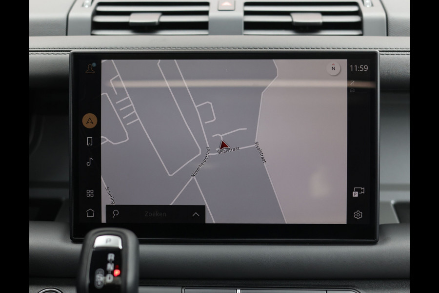 Land Rover Defender P300e X-Dynamic HSE | Trekhaak - HUD - Meridian