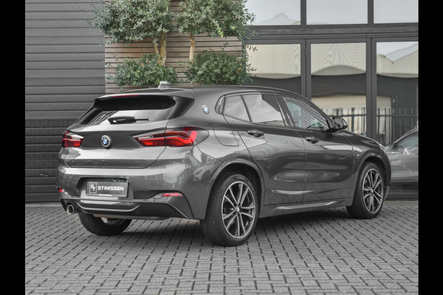 BMW X2 sDrive18i High Executive M-Pakket Navi Cruise 19 inch velgen