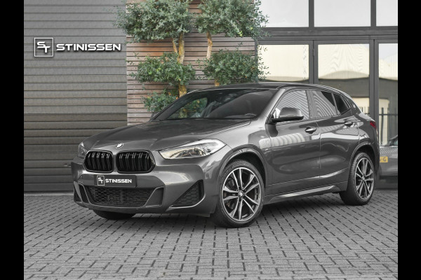 BMW X2 sDrive18i High Executive M-Pakket Navi Cruise 19 inch velgen