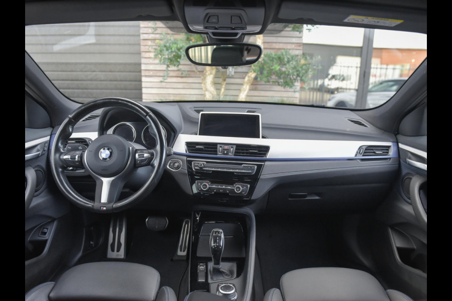 BMW X2 sDrive18i High Executive M-Pakket Navi Cruise 19 inch velgen