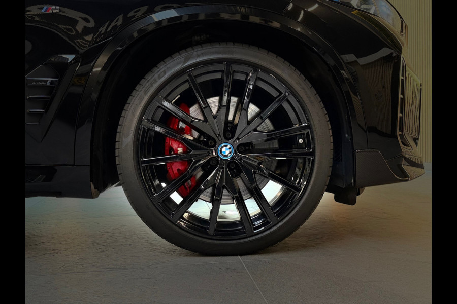 BMW X5 XDrive50e M-SPORT|PANO|H&K|SOFTCLOSE|HuD|360 CAMERA|MEMORY|KEYLESS|TREKHAAK|22INCH|489PK|BOMVOL!