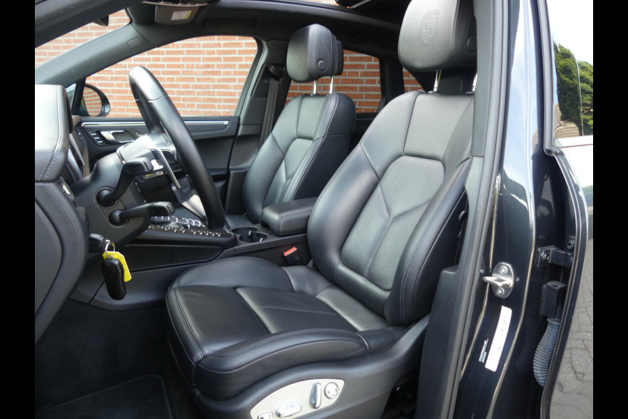 Porsche Macan 2.0 T Panoramadak/Luchtvering/LED/Leer/Camera/navigatie