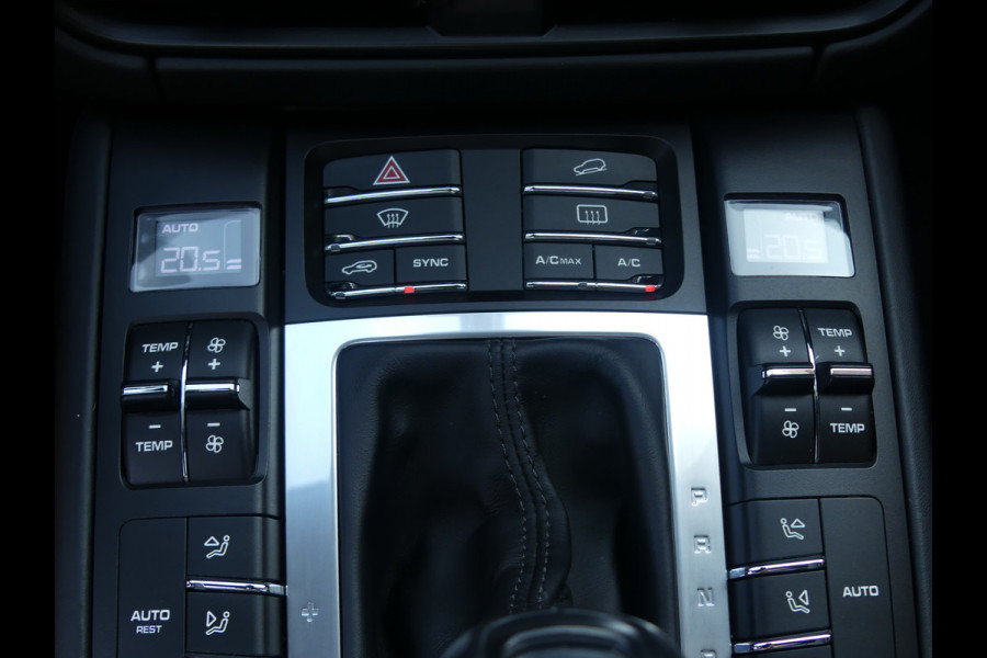 Porsche Macan 2.0 T Panoramadak/Luchtvering/LED/Leer/Camera/navigatie