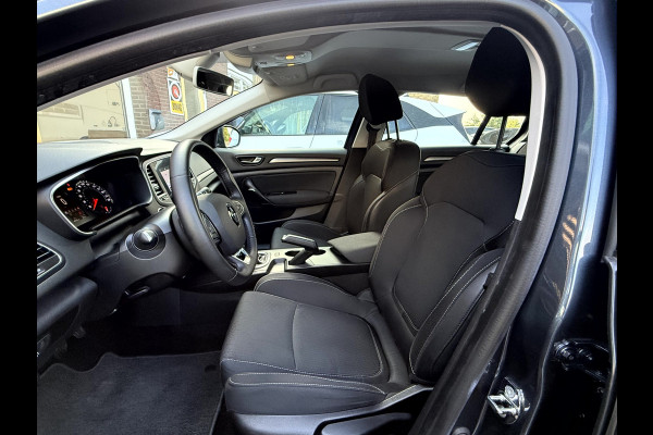 Renault Mégane Estate 1.3 TCe 140pk Business NL. Auto, Camera, App Connect,