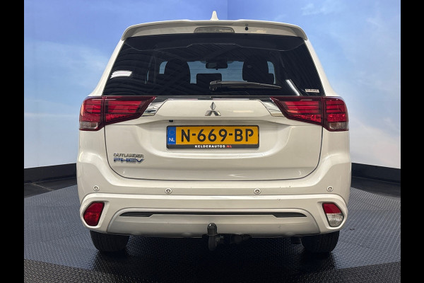 Mitsubishi Outlander 2.4 PHEV Pure Clima | Cruise | Camera | Trekhaak | Stoelverwarming