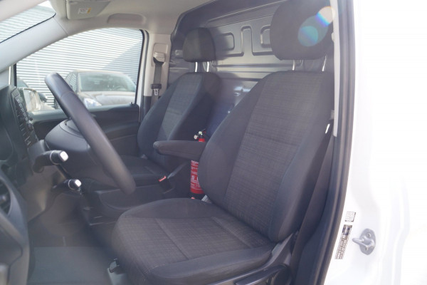 Mercedes-Benz Vito 110 CDI Extra Lang| Airco | Navigatie | 6 bak | Camera | Schuifdeur rechts | Exclusief BTW | NAP | Origineel NL