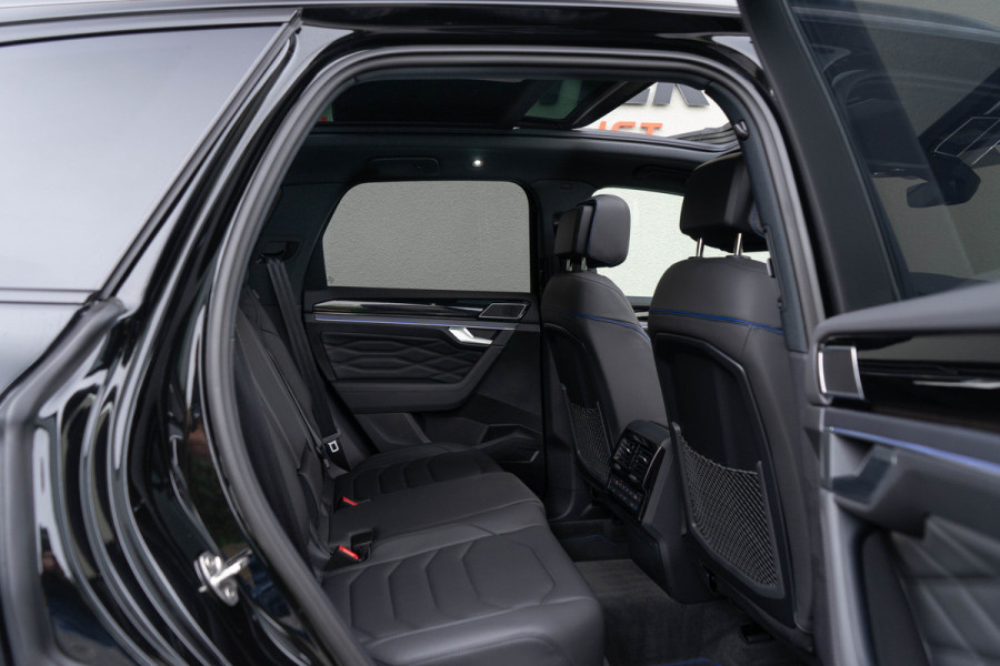 Volkswagen Touareg 3.0 TSI eHybrid 4MOTION R / 5 Jaar Fabrieksgarantie/ Puglia/ Head-up/ 360 camera/ Dynaudio/ 340kW