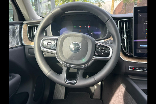 Volvo XC60 2.0 T8 AWD Plug-in hybrid Ultra Dark FABR. garantie t/m 02-2028 | MEGA VOL! | LUCHTVERING | STOEL VERKOELING|VENTILATIE | B&W AUDIO etc. |