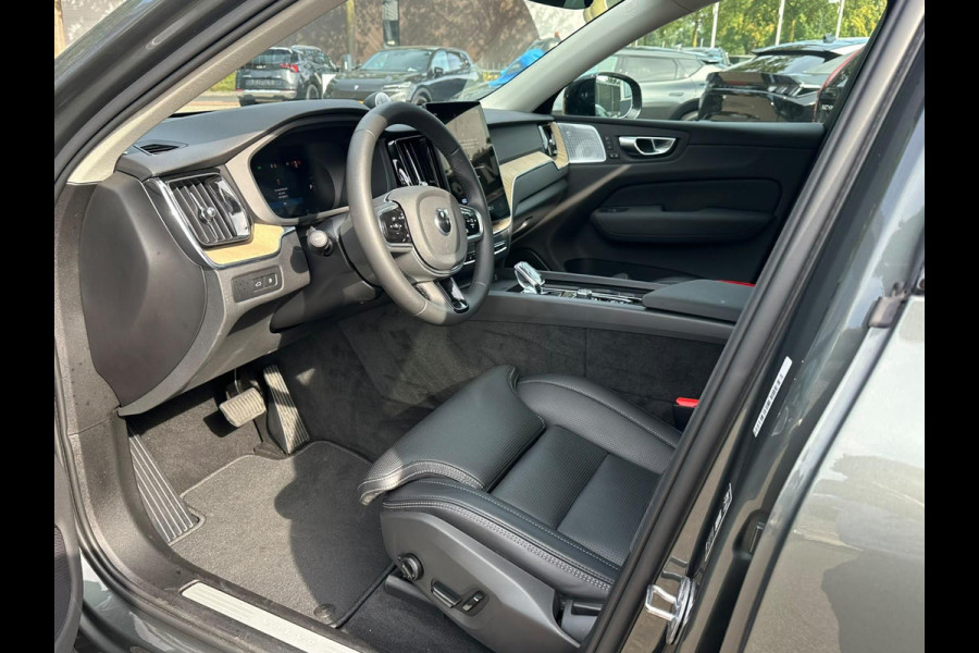 Volvo XC60 2.0 T8 AWD Plug-in hybrid Ultra Dark FABR. garantie t/m 02-2028 | MEGA VOL! | LUCHTVERING | STOEL VERKOELING|VENTILATIE | B&W AUDIO etc. |