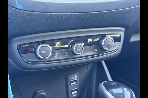 Opel Crossland BWJ 2021 | 1.2T 131PK Elegance AUTOMAAT | CLIMA | CARPLAY | NAVI | CRUISE | PDC 2X | PRIVACY GLASS |