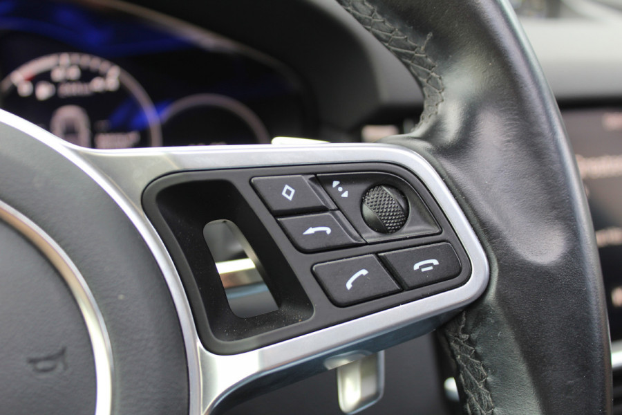 Porsche Cayenne 3.0 E-Hybrid | Fiscaal €101.261,- | BTW | Panoramadak | Leder | BOSE