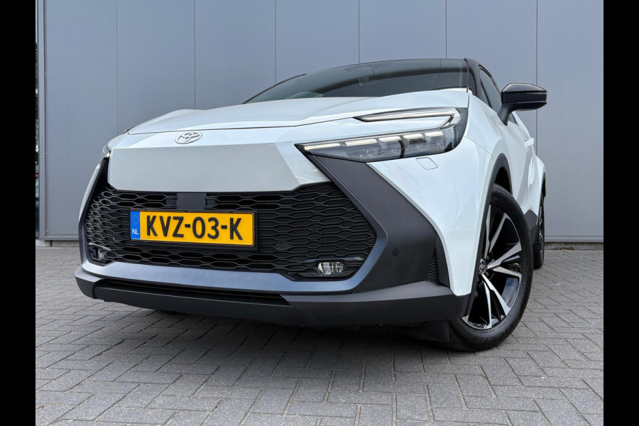 Toyota C-HR 1.8 Hybrid 140PK First Edition Bi-Tone/Winter-pack/Gr.-navigatie/Elektr.klep/Camera/Adapt.-cruise