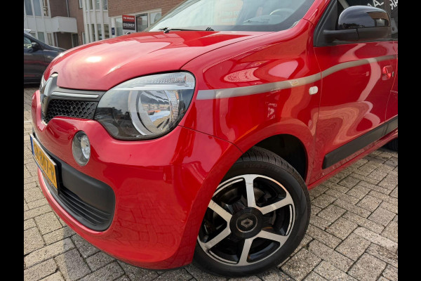 Renault Twingo 1.0 SCe Limited | AUTOMAAT | CRUISE | AIRCO | LMV | PRIVACY GLASS |