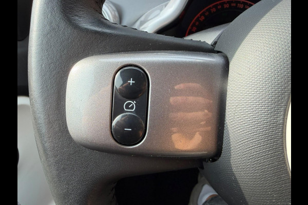 Renault Twingo 1.0 SCe Limited | AUTOMAAT | CRUISE | AIRCO | LMV | PRIVACY GLASS |
