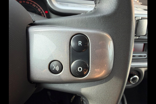 Renault Twingo 1.0 SCe Limited | AUTOMAAT | CRUISE | AIRCO | LMV | PRIVACY GLASS |
