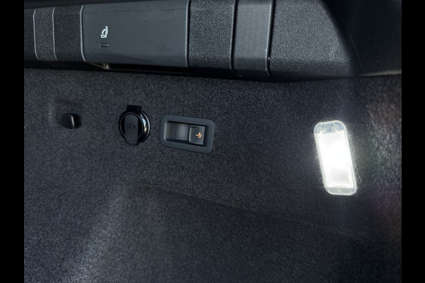 Volkswagen Tayron 1.5 TSI eHybrid 204PK DSG HYBRID ELEGANCE 360°CAMERA/TREKHAAK/IQ.LIGHT/KEYLESS