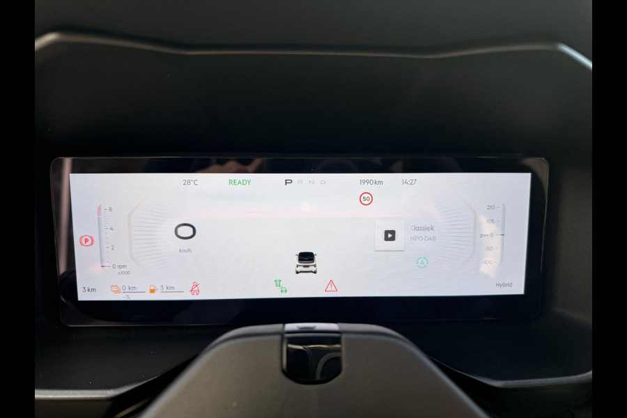 Lynk & Co 01 276PK Automaat More / Adaptive cruise control / Leren bekleding / Elektrisch verstelbare stoelen / Schuif- kanteldak / Stoel- en stuurverwarming / Parkeersensoren V+A / 360 Graden Camera / Elektrische achterklep / 20" lichtmetalen velgen