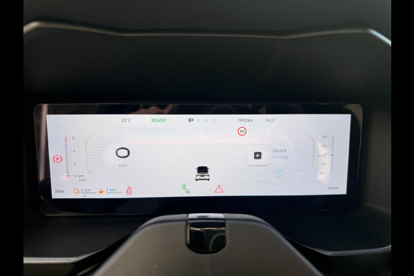 Lynk & Co 01 276PK Automaat More / Adaptive cruise control / Leren bekleding / Elektrisch verstelbare stoelen / Schuif- kanteldak / Stoel- en stuurverwarming / Parkeersensoren V+A / 360 Graden Camera / Elektrische achterklep / 20" lichtmetalen velgen
