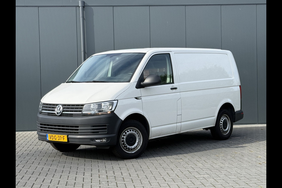 Volkswagen Transporter 2.0 TDI 102 PK / L1H1 / WORDT VERWACHT / ACHTERKLEP / 1e EIG. / AIRCO / CRUISE / CAMERA