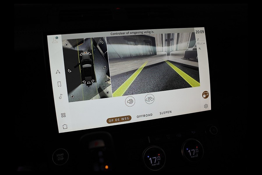 Land Rover Defender 110 2.0 P300e 110 X-Dynamic FACELIFT SE / MERIDIAN / Memory / Elek Stoelen / Acc / 360 Camera / Open Pano