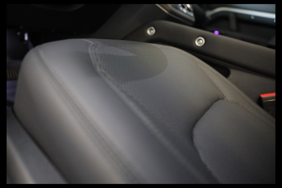 Land Rover Defender 110 2.0 P300e 110 X-Dynamic FACELIFT SE / MERIDIAN / Memory / Elek Stoelen / Acc / 360 Camera / Open Pano