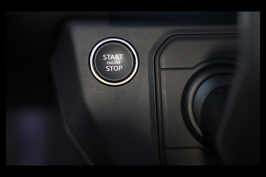 Land Rover Defender 110 2.0 P300e 110 X-Dynamic FACELIFT SE / MERIDIAN / Memory / Elek Stoelen / Acc / 360 Camera / Open Pano