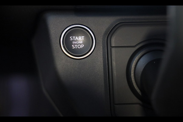 Land Rover Defender 110 2.0 P300e 110 X-Dynamic FACELIFT SE / MERIDIAN / Memory / Elek Stoelen / Acc / 360 Camera / Open Pano