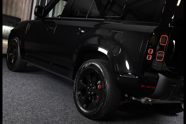 Land Rover Defender 110 2.0 P300e 110 X-Dynamic FACELIFT SE / MERIDIAN / Memory / Elek Stoelen / Acc / 360 Camera / Open Pano