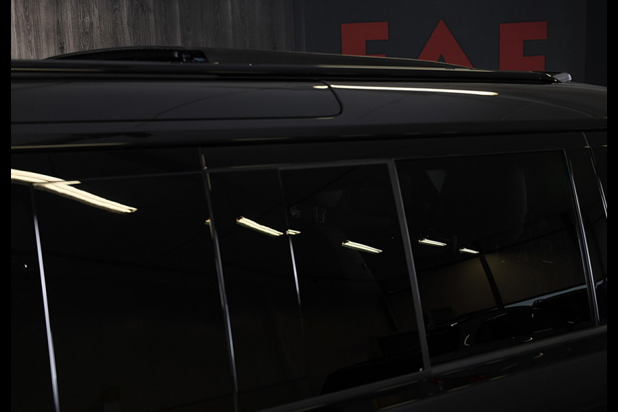 Land Rover Defender 110 2.0 P300e 110 X-Dynamic FACELIFT SE / MERIDIAN / Memory / Elek Stoelen / Acc / 360 Camera / Open Pano