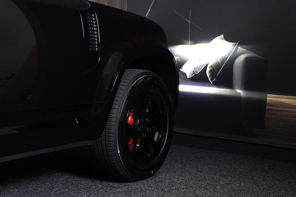 Land Rover Defender 110 2.0 P300e 110 X-Dynamic FACELIFT SE / MERIDIAN / Memory / Elek Stoelen / Acc / 360 Camera / Open Pano