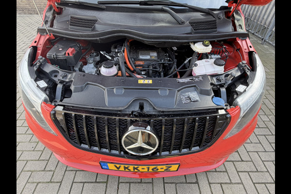 Mercedes-Benz Vito-EVito 116PK Extra Lang 41 kWh CarPlay/Navigatie Systeem/Achteruitrijcamera