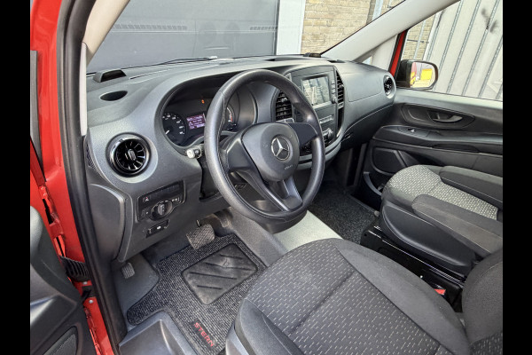 Mercedes-Benz Vito-EVito 116PK Extra Lang 41 kWh CarPlay/Navigatie Systeem/Achteruitrijcamera
