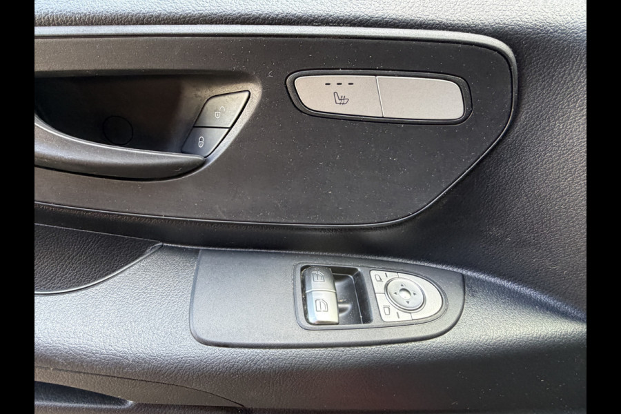 Mercedes-Benz Vito-EVito 116PK Extra Lang 41 kWh CarPlay/Navigatie Systeem/Achteruitrijcamera
