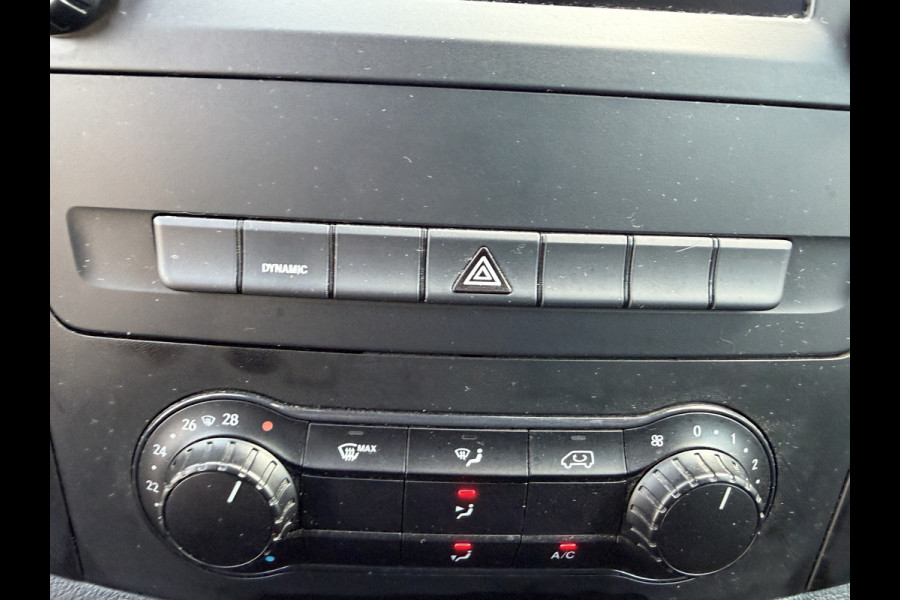 Mercedes-Benz Vito-EVito 116PK Extra Lang 41 kWh CarPlay/Navigatie Systeem/Achteruitrijcamera