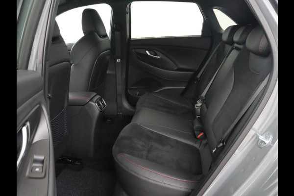 Hyundai i30 1.5 T-GDi MHEV N Line | Leder/Alcantara | Adaptive cruise | Camera | Park assist | Carplay | Climate control | Dodehoek detectie | Navigatie | Memory |