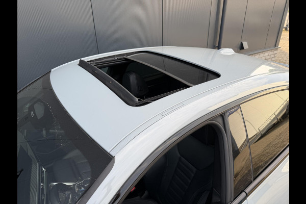 BMW i4 M50 High Executive 84 kWh 19"/SOH 99%/Schuif-kanteldak/Trekhaak/Leder + memory/Stoel + stuurverwarming/Harman Kardon/Dodehoek/Adaptieve cruise/Keyless/360 camera