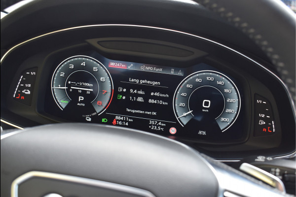 Audi A6 Avant 55 TFSI e Quattro 367 Pk S-Line SOH 98% Competition Navi Matrix Trekhaak 20 Inch