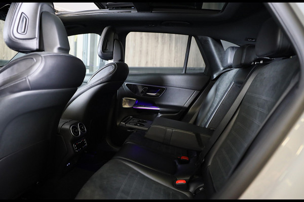 Mercedes-Benz GLC 300e 4MATIC AMG 63 Look / Head Up / Memory / Open Pano / 360 Camera / Acc / Trekhaak / Led / 20 Inc