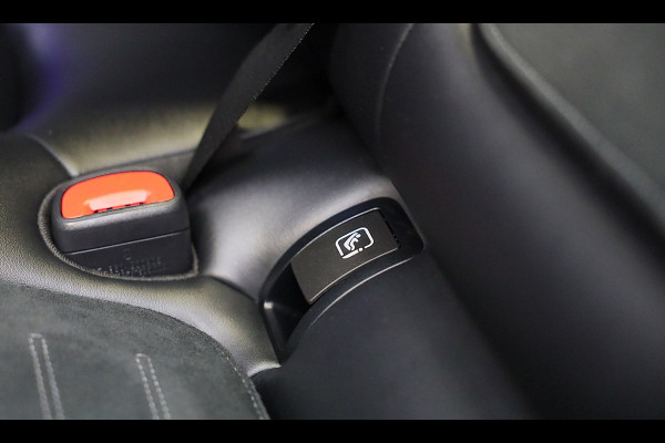 Mercedes-Benz GLC 300e 4MATIC AMG 63 Look / Head Up / Memory / Open Pano / 360 Camera / Acc / Trekhaak / Led / 20 Inc