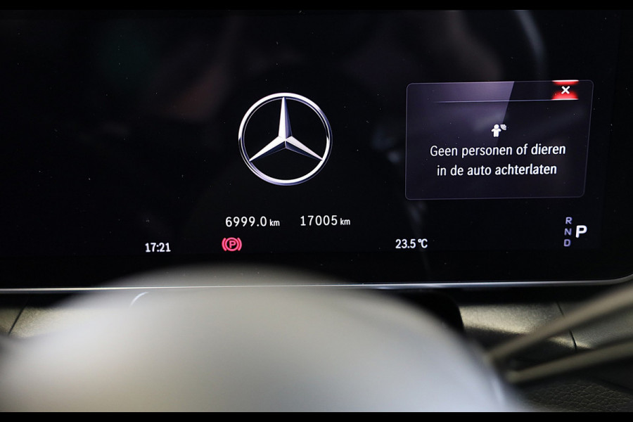 Mercedes-Benz GLC 300e 4MATIC AMG 63 Look / Head Up / Memory / Open Pano / 360 Camera / Acc / Trekhaak / Led / 20 Inc