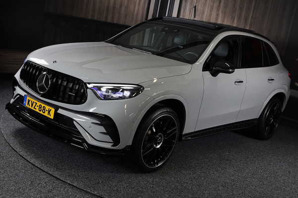 Mercedes-Benz GLC 300e 4MATIC AMG 63 Look / Head Up / Memory / Open Pano / 360 Camera / Acc / Trekhaak / Led / 20 Inc