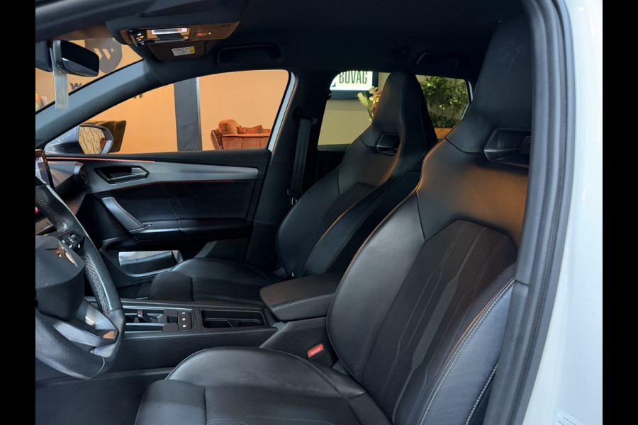 CUPRA Leon Sportstourer 1.4 e-Hybrid VZ Copper 94%SOH 245PK Garantie|BTW|ACC|Elect Trekhaak|Sfeerverl|Virtual Cockpit|Navi|CarPlay