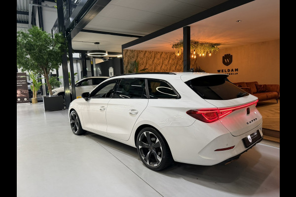 CUPRA Leon Sportstourer 1.4 e-Hybrid VZ Copper 94%SOH 245PK Garantie|BTW|ACC|Elect Trekhaak|Sfeerverl|Virtual Cockpit|Navi|CarPlay